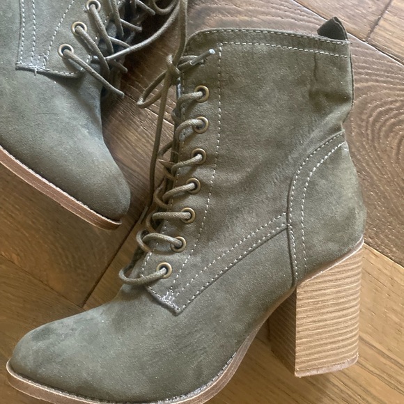 Charlotte Russe Leia Lace-Up Boots - Picture 2 of 8